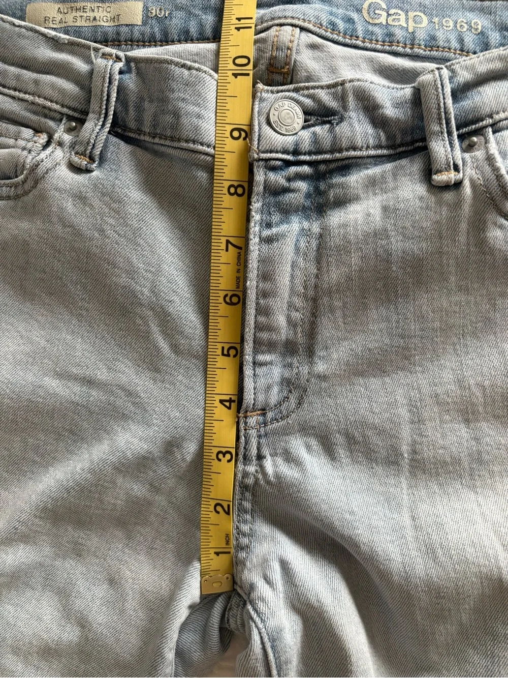 GAP light mid offer